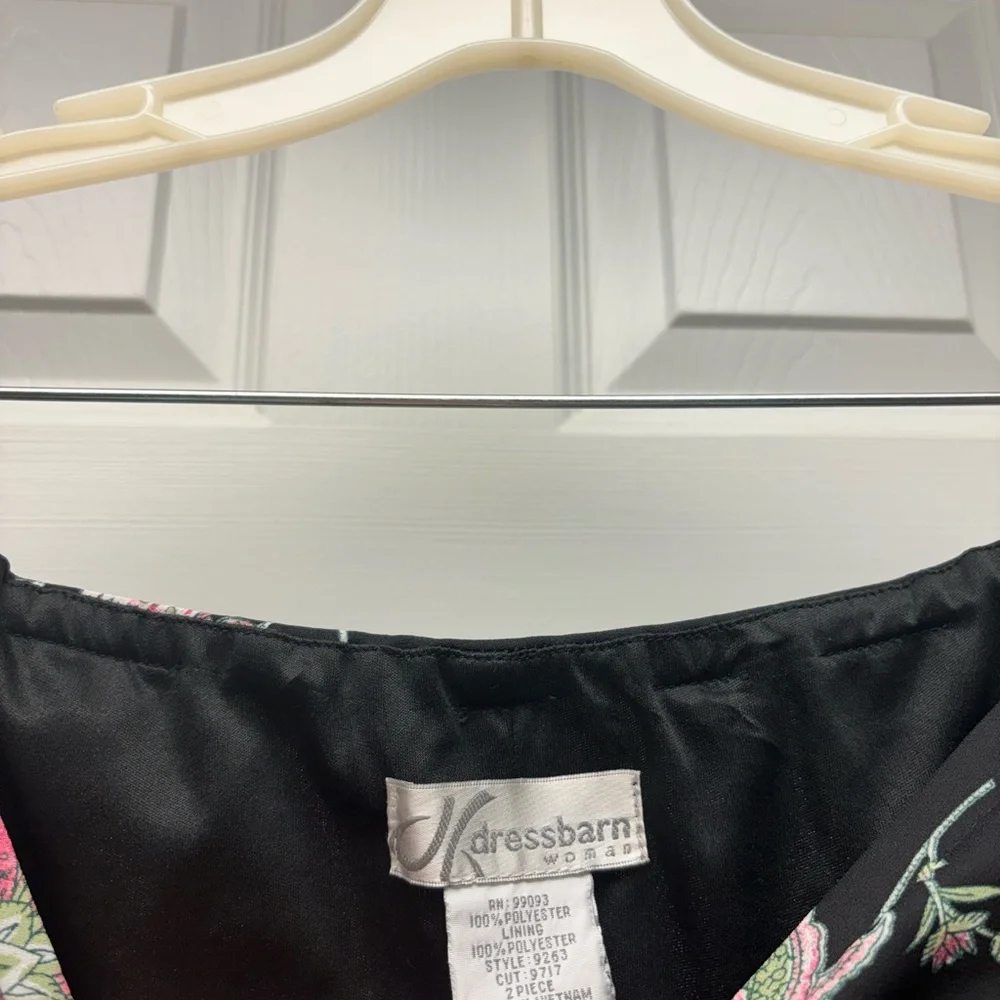 Dressbarn Woman Black Floral Midi Skirt – Size 16W - Picture 5 of 15
